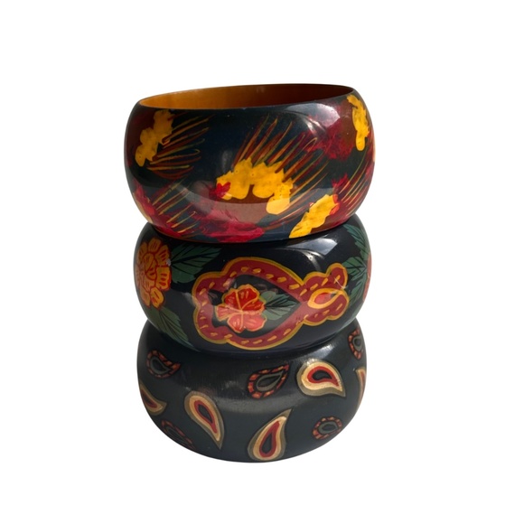 Three Vintage Hand Painted Wood Bangle Bracelets - Picture 5 of 8